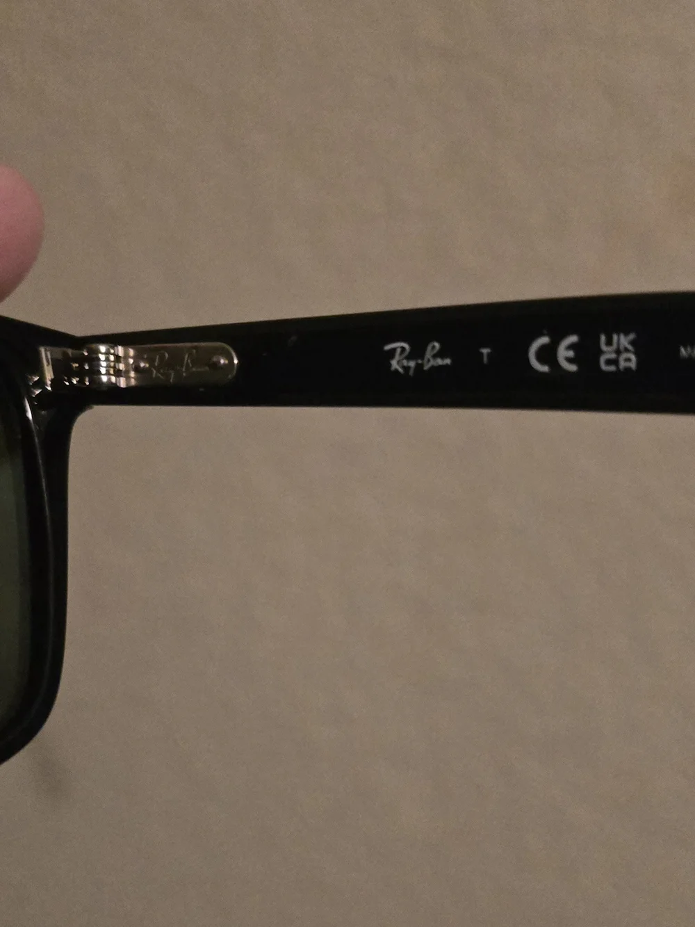Ray-Ban ORB2222 Sunglasses - Black